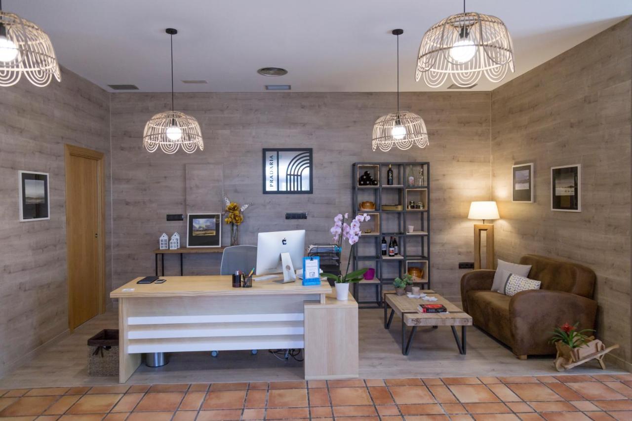 Hostal Pradaria Asador & Alojamiento Arcas Esterno foto