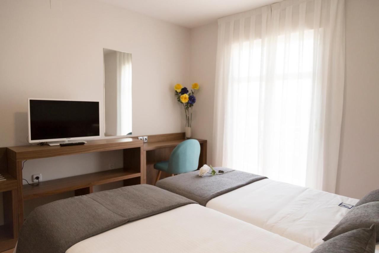 Hostal Pradaria Asador & Alojamiento Arcas Esterno foto